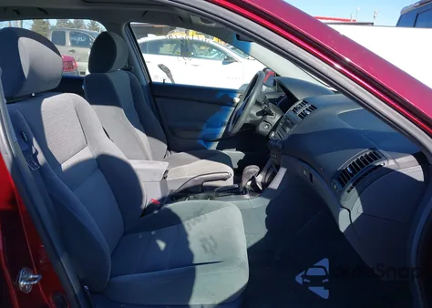 2006 Honda Accord 2.4 Ex из США, поврежденный, VIN 1HGCM56766A120148